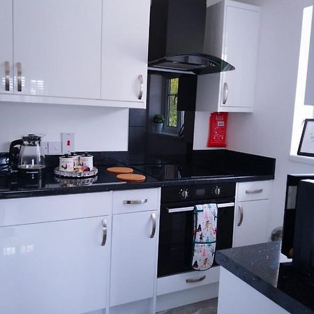 Luxury 1 Bed Close To Town Centre With Free Parking Southend-on-Sea Eksteriør billede